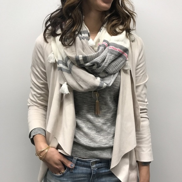 Stella and dot embarcadero infinity scarf - Picture 1 of 3